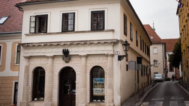 1st pharmacy in Zagreb