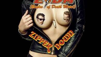 eagles_of_death_metal_-_zipper_down_2