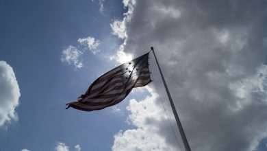 us flag/pixabay.com